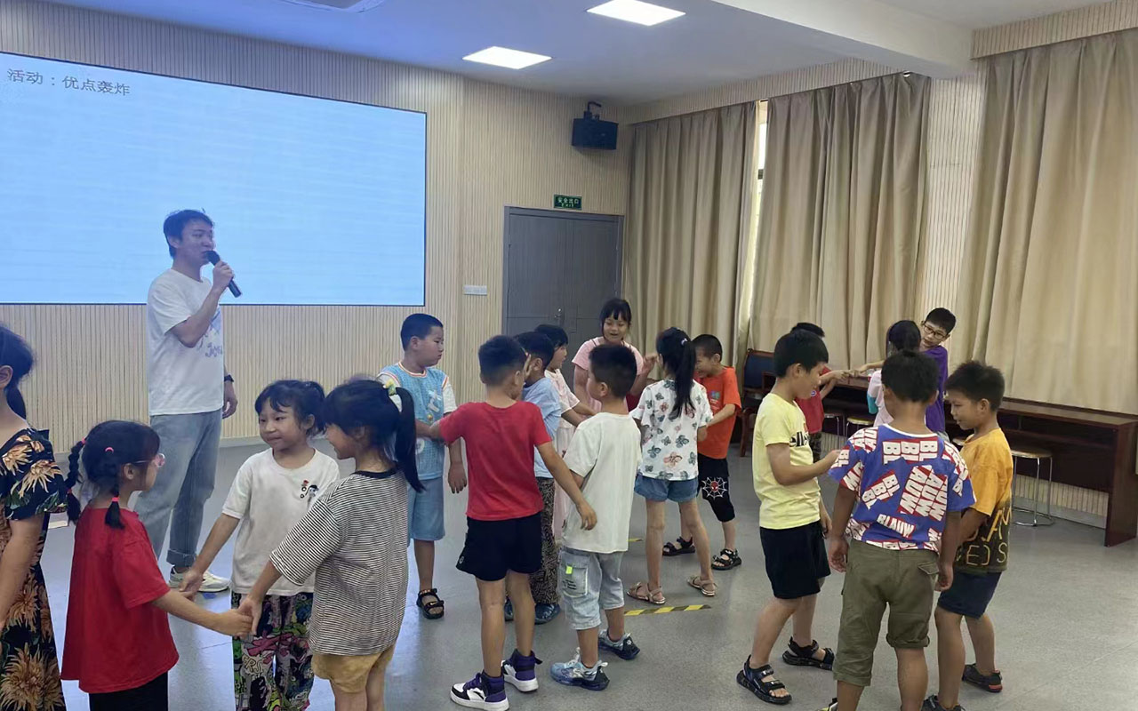 开福龙观乡中心学校